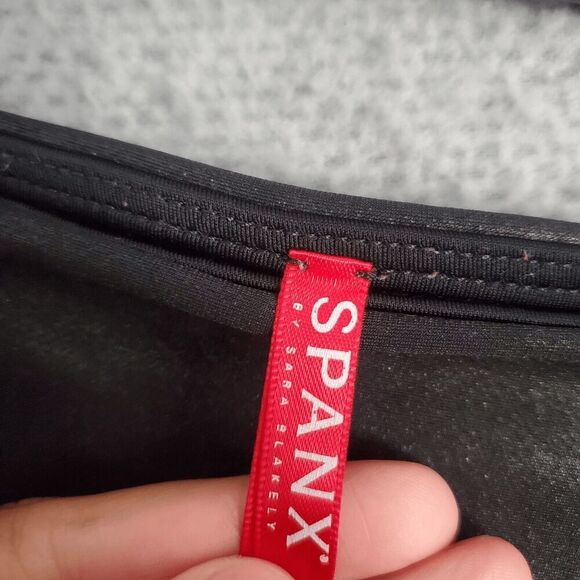 Spanx Women's Flux Leather Style # 14295 Black Mid Rise Moto Leggings Small S - Picture 3 of 6